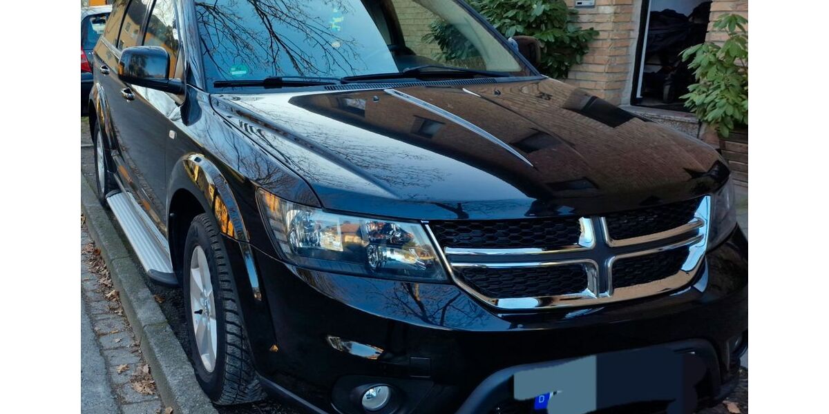 Fiat Freemont 145.000 km 11.999 &euro; Oberhausen 46047