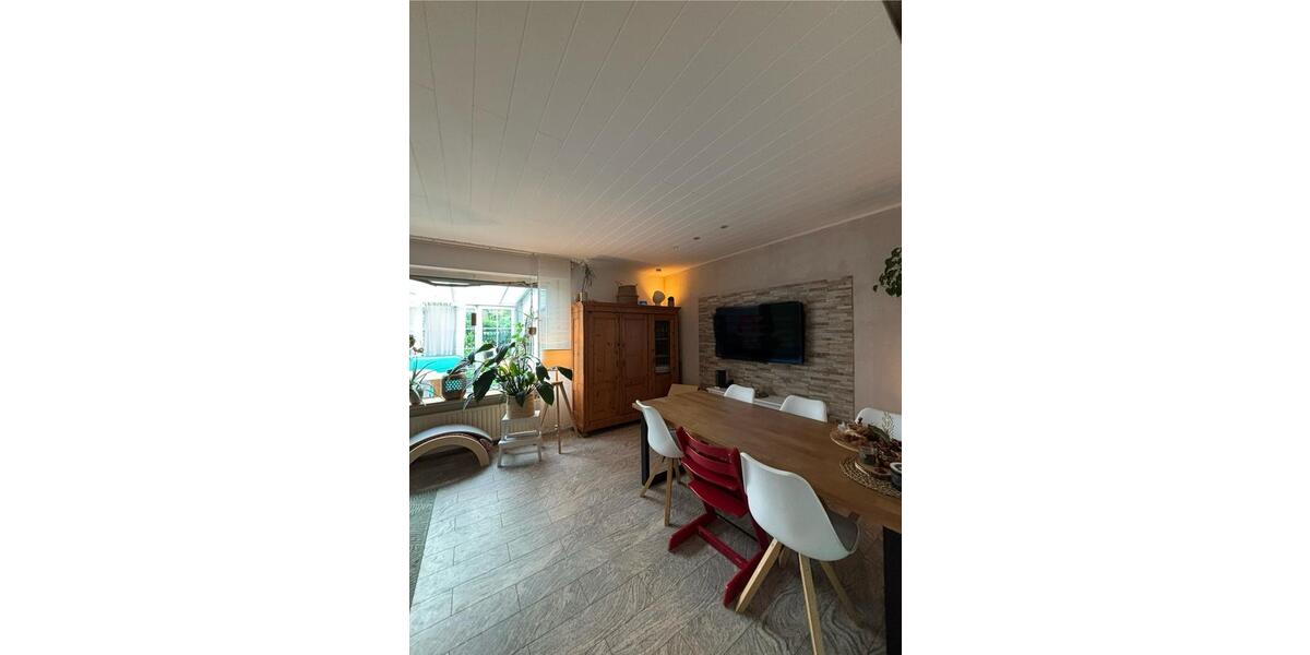 REIHENMITTELHAUS mit Wintergarten - Lünen- Niederaden zimmer