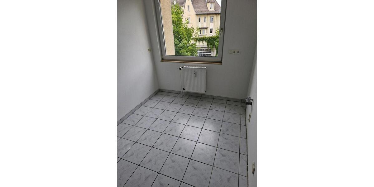 Etagenwohnung Hagen Hagen-Nord - 3 Zimmer, 79 m&sup2;, 600&euro; | Angebot:27567709
