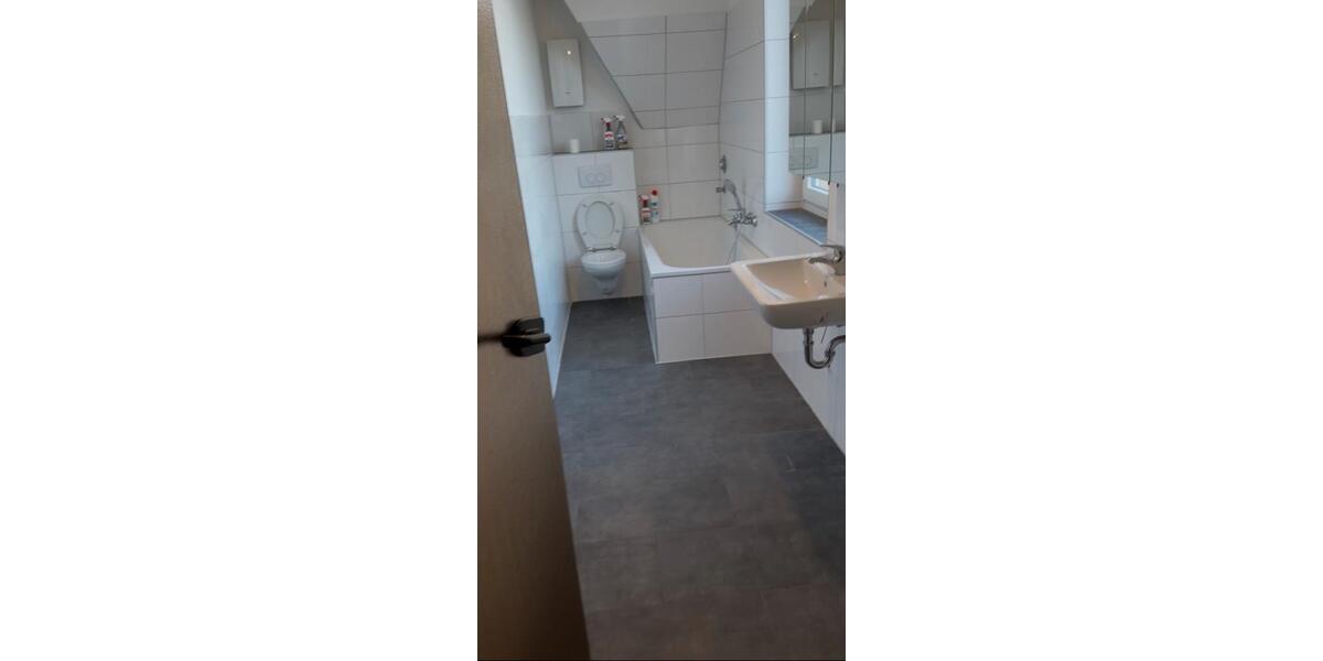 78 m2 WohnungBüroPraxis - frisch renoviert - vielseitig nutzbar 2 zimmer