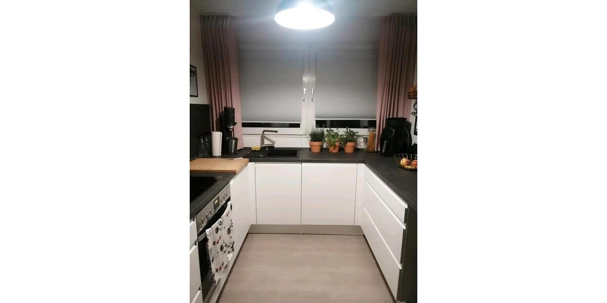 Dachgeschoßwohnung Oberhausen Alstaden - 3.5 Zimmer, 69 m&sup2;, 170.000&euro; | Angebot:25995481