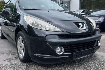 Peugeot 207 105.000 km 3.900 € Essen 45355