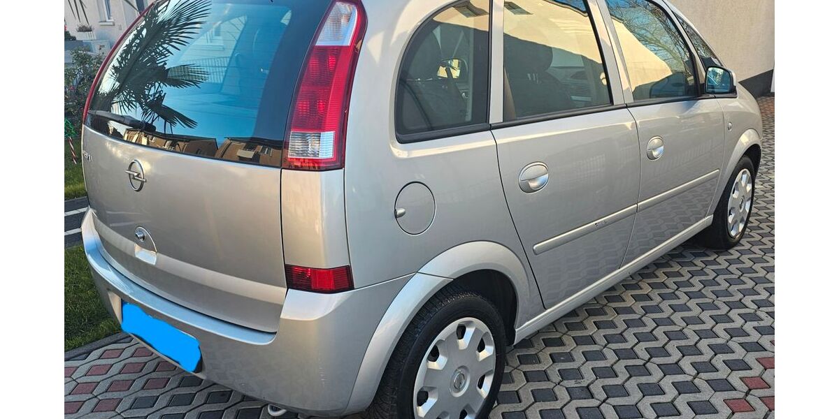 Opel Meriva 135.400 km 2.000 &euro; Recklinghausen 45661
