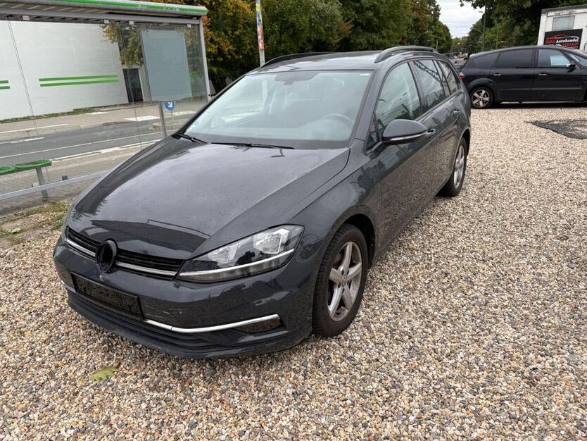 VW Golf 127.000 km 9.300 € Herne 44629