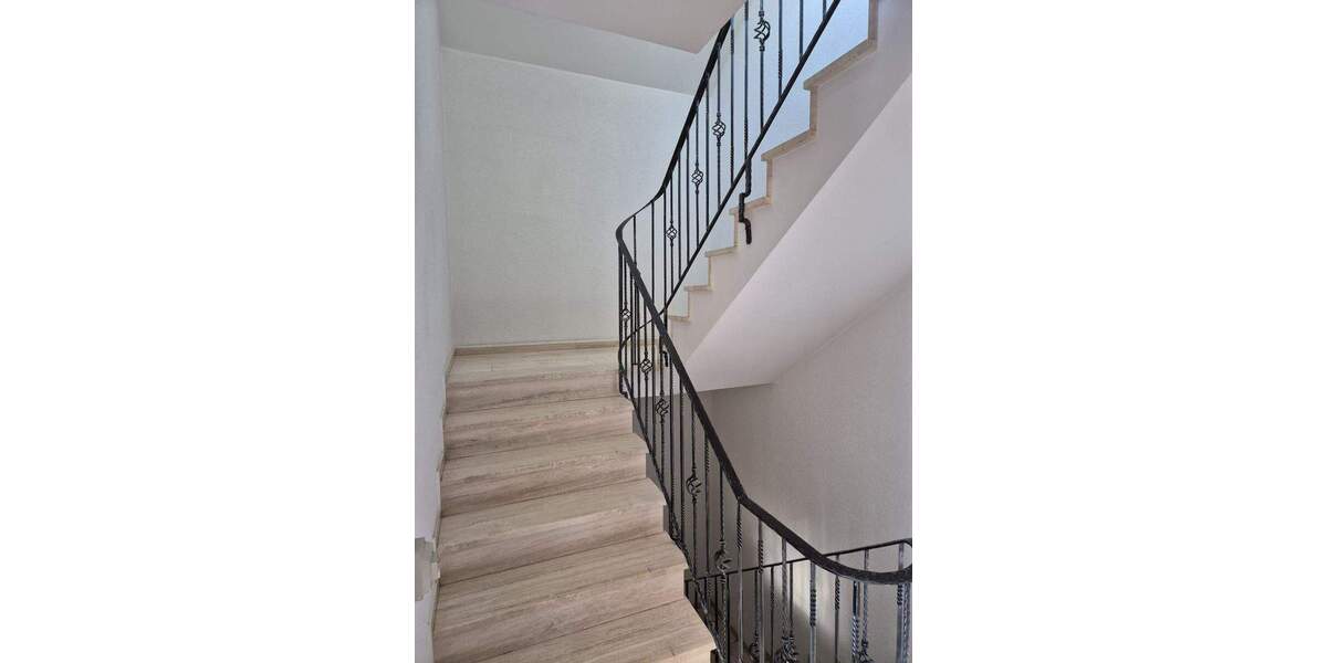 Mehrfamilienhaus, Wohnhaus Schwerte Villigst - 7 Zimmer, 299 m&sup2;, 550.000&euro; | Angebot:25815883