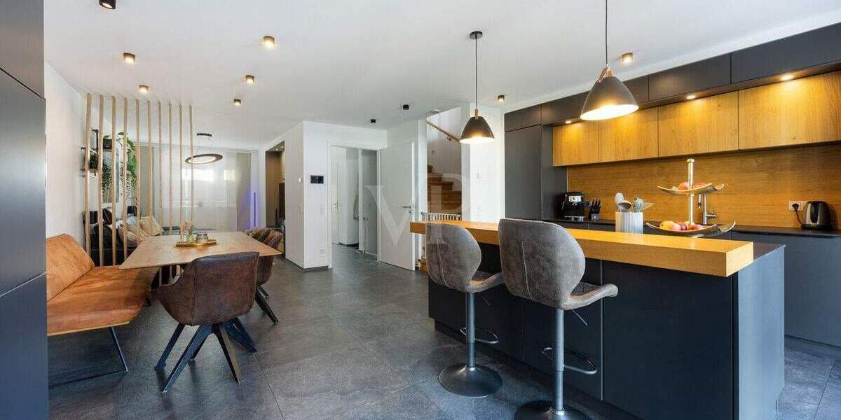 Doppelhaushälfte Wülfrath Innenstadt - 4 Zimmer, 141 m&sup2;, 760.000&euro; | Angebot:25733779