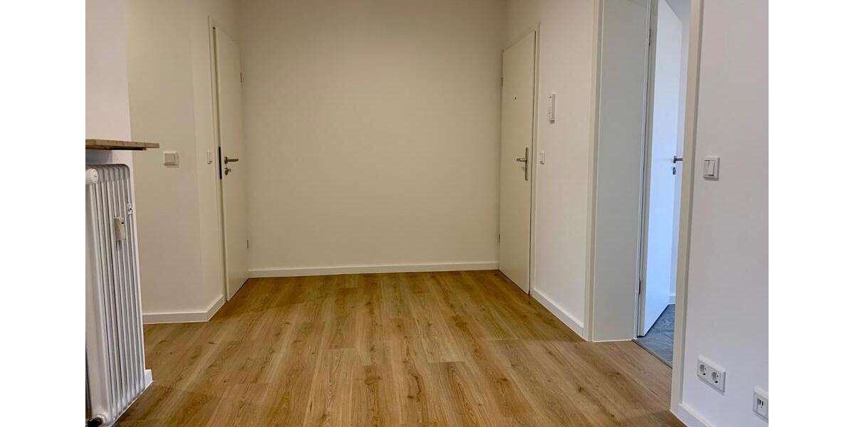 TRAUMHAFT SCHÖN! Sanierte 3-Zimmer Wohnung mit Balkon 3 zimmer