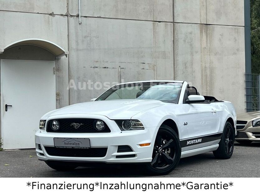 Ford Mustang 65.254 km 25.890 € Essen 45141