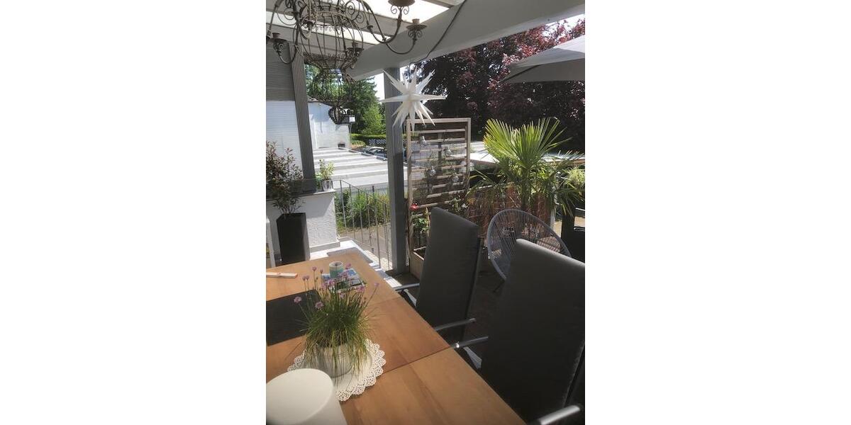 Etagenwohnung Recklinghausen Hillerheide - 3 Zimmer, 136 m&sup2;, 1.360&euro; | Angebot:25756992