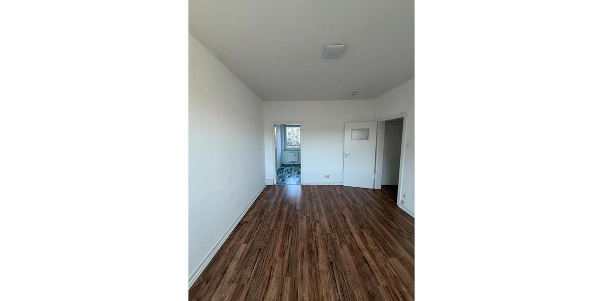 Etagenwohnung Essen Stadtkern - 2 Zimmer, 42 m&sup2;, 493&euro; | Angebot:25714463