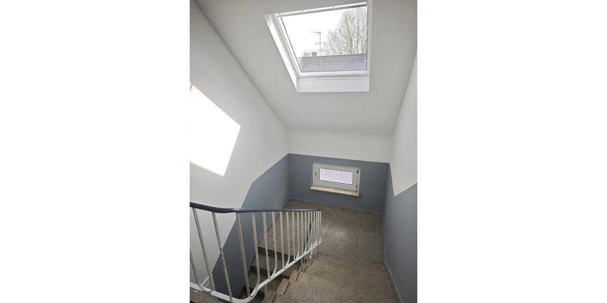 Dachgeschoßwohnung Gelsenkirchen Ückendorf - 4.5 Zimmer, 71 m&sup2;, 490&euro; | Angebot:26534184