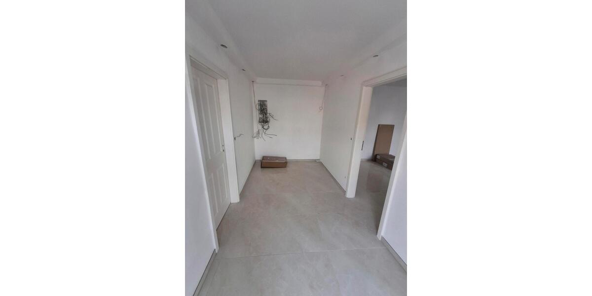 Doppelhaushälfte Ennepetal - 4 Zimmer, 140 m&sup2;, 1.550&euro; | Angebot:25405559