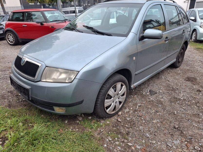 Skoda Fabia 174.000 km 650 € Bottrop 46238