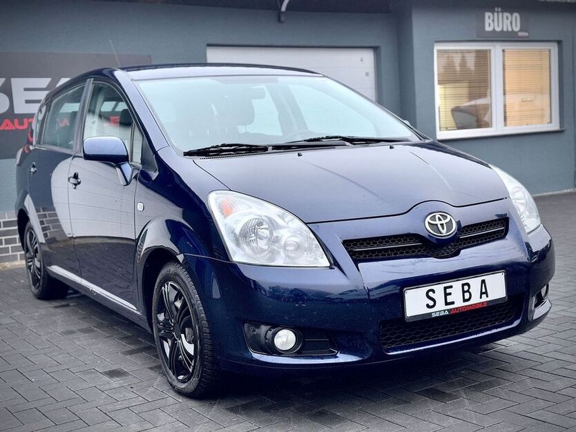 Toyota Corolla Verso 165.000 km 4.999 € Marl 45772