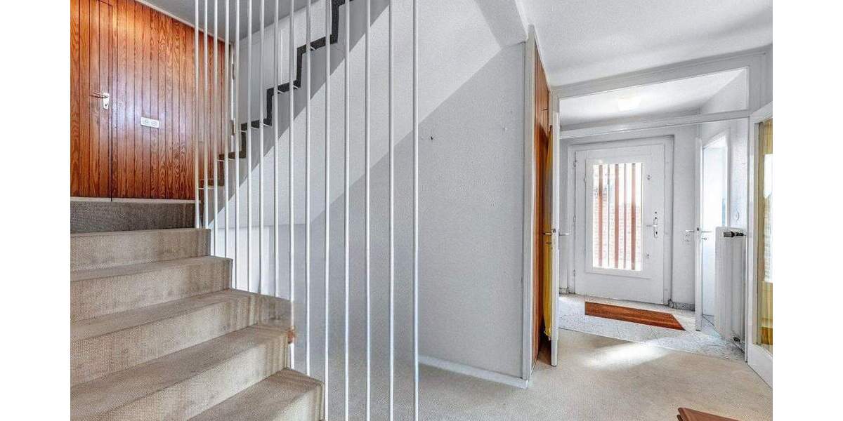 Einfamilienhaus Bochum Stiepel - 6 Zimmer, 156 m&sup2;, 699.000&euro; | Angebot:24483033