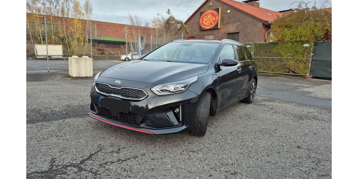 Kia ceed Sportswagon 85.000 km 17.750 &euro; Dortmund 44319