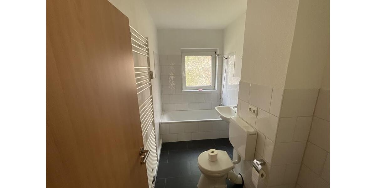 Erdgeschoßwohnung Gelsenkirchen Resse - 3 Zimmer, 60 m&sup2;, 499&euro; | Angebot:25743425