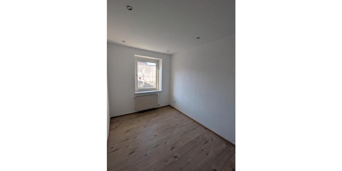 Etagenwohnung Hagen Hagen-Nord - 4 Zimmer, 122 m&sup2;, 1.050&euro; | Angebot:26568380