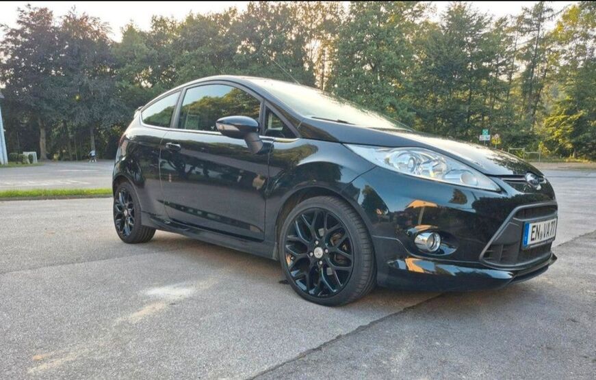 Ford Fiesta 93.100 km 5.100 € Wuppertal 42281