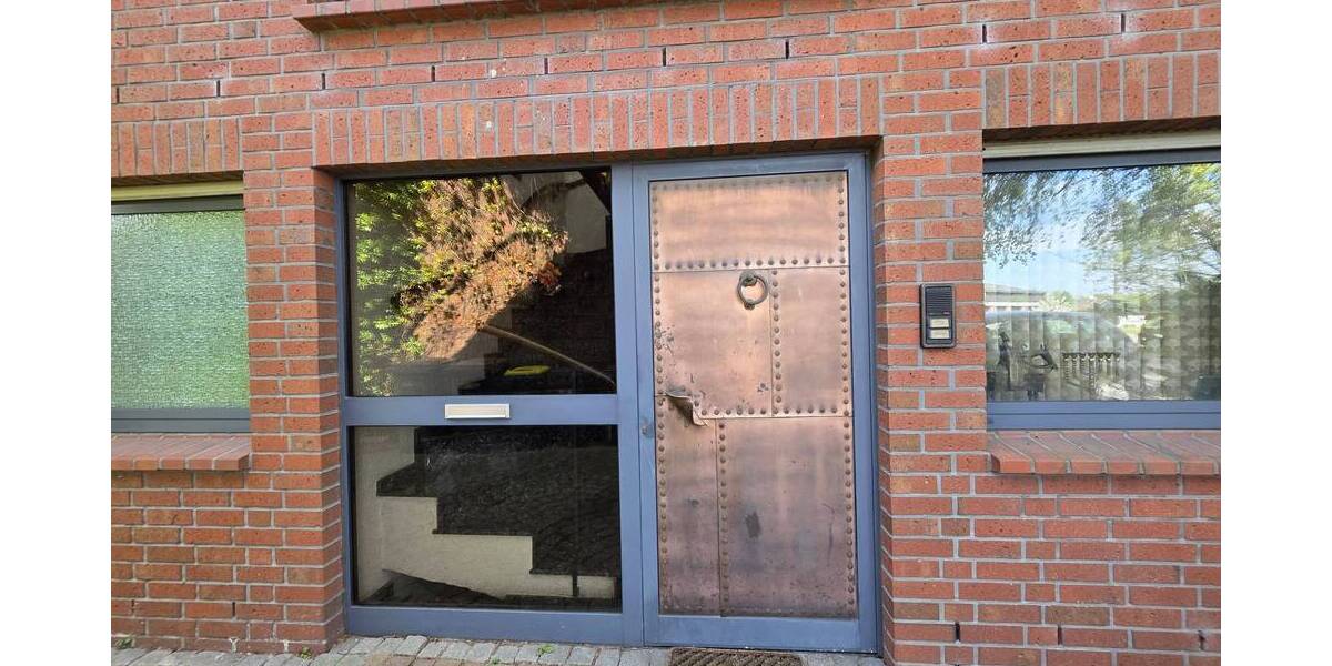 Mehrfamilienhaus, Wohnhaus Velbert Mitte - 6 Zimmer, 230 m&sup2;, 490.000&euro; | Angebot:25680198