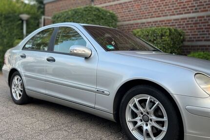 Mercedes-Benz C 180 200.750 km 2.200 € Ennepetal 58256