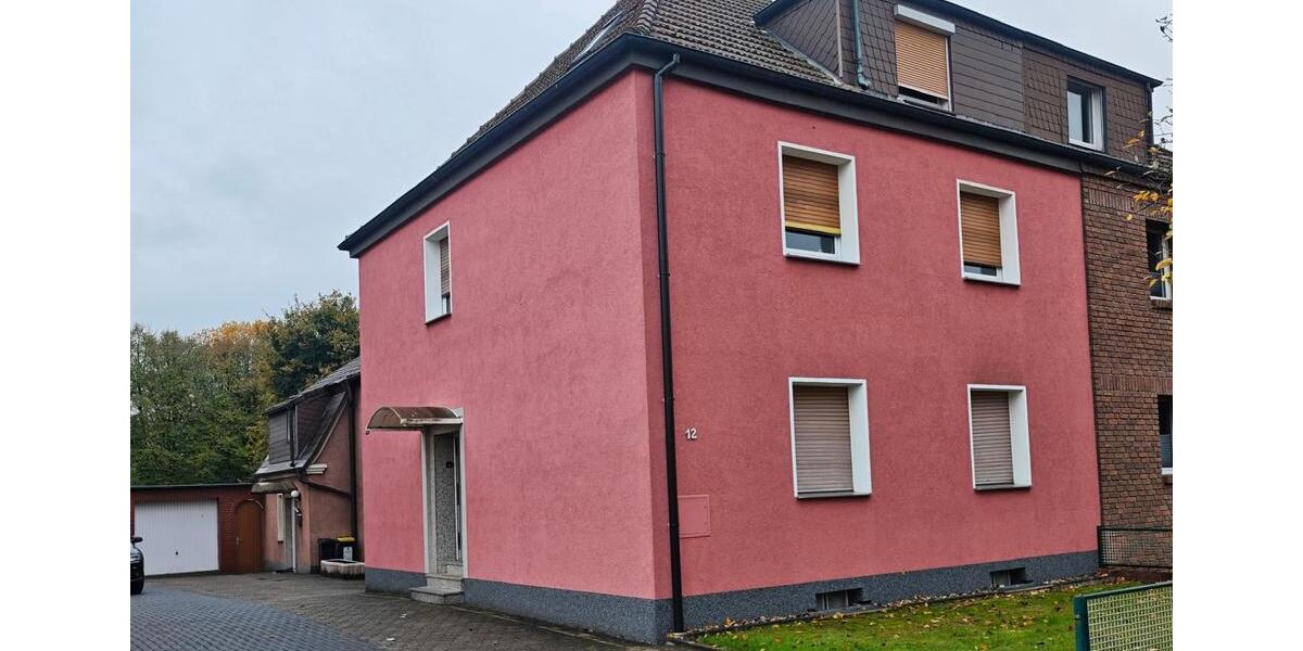 freistehendes Einfamilienhaus u.Mehrfamilienhaus auf 1 Grundstück 10 zimmer