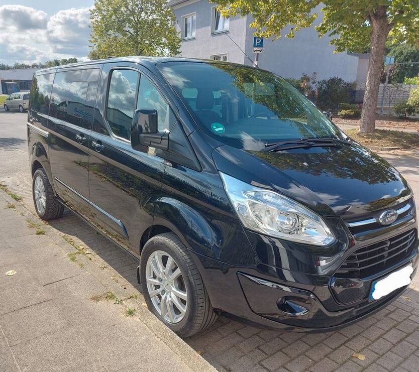 Ford Tourneo Custom 116.000 km 17.499 € Mülheim an der Ruhr 45468