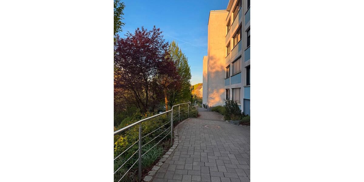 Dachgeschoßwohnung Hagen Hagen-Mitte - 3 Zimmer, 73 m&sup2;, 130.000&euro; | Angebot:27161538