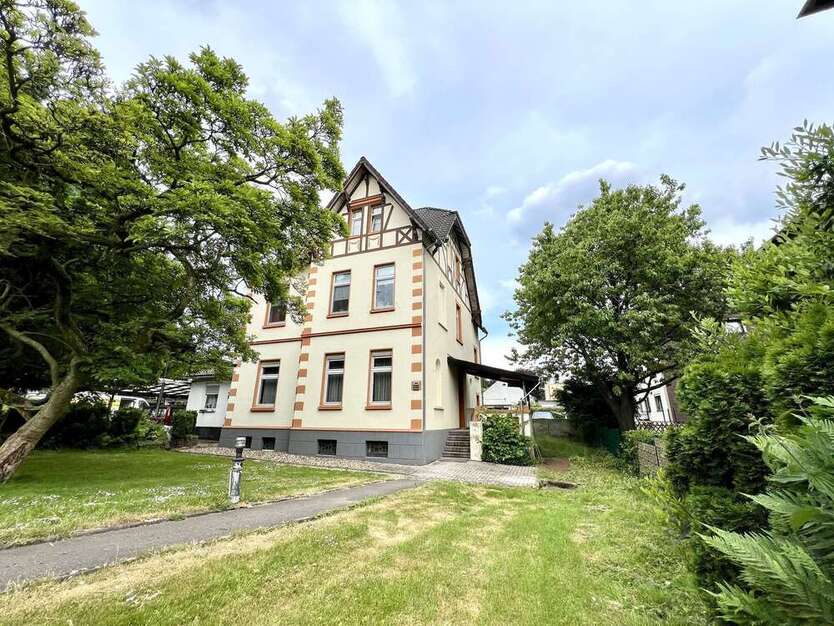 Haus zum Kaufen in Mülheim an der Ruhr 395.000 € 250 m²