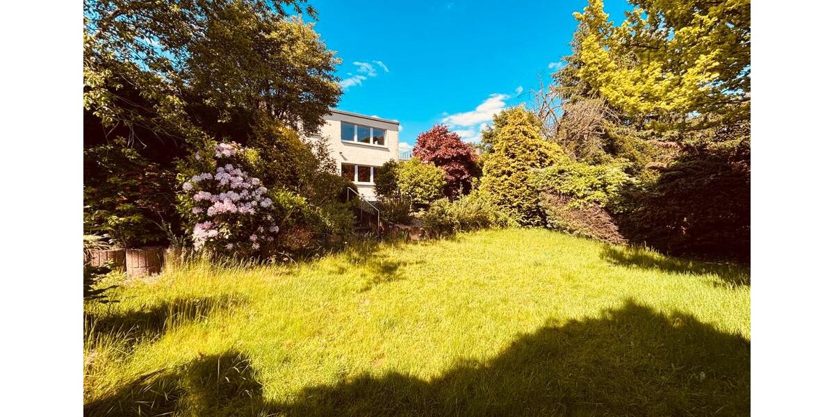 Einfamilienhaus Oberhausen Rothebusch - 6 Zimmer, 240 m&sup2;, 540.000&euro; | Angebot:26728885