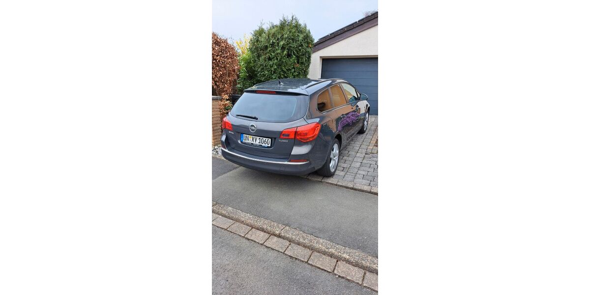 Opel Astra 145.600 km 8.250 &euro; Schwerte 58239