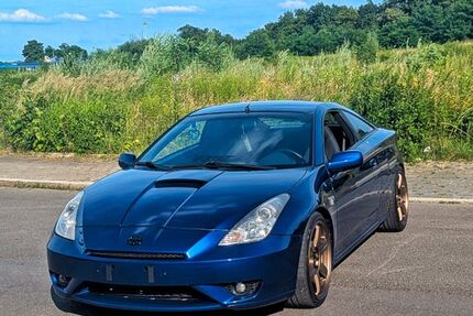 Toyota Celica 215.000 km 8.999 &euro; Dortmund 44388