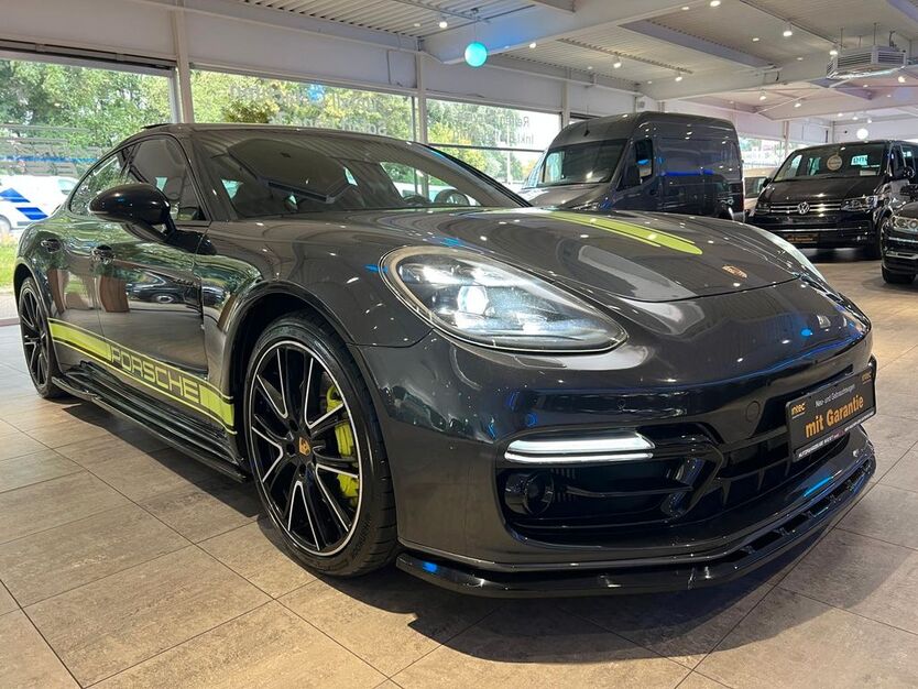 Porsche Panamera 180.000 km 54.990 € Datteln 45711