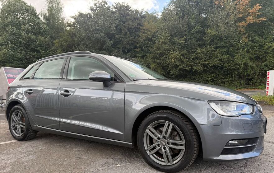 Audi A3 118.300 km 14.900 € Castrop-Rauxel 44577