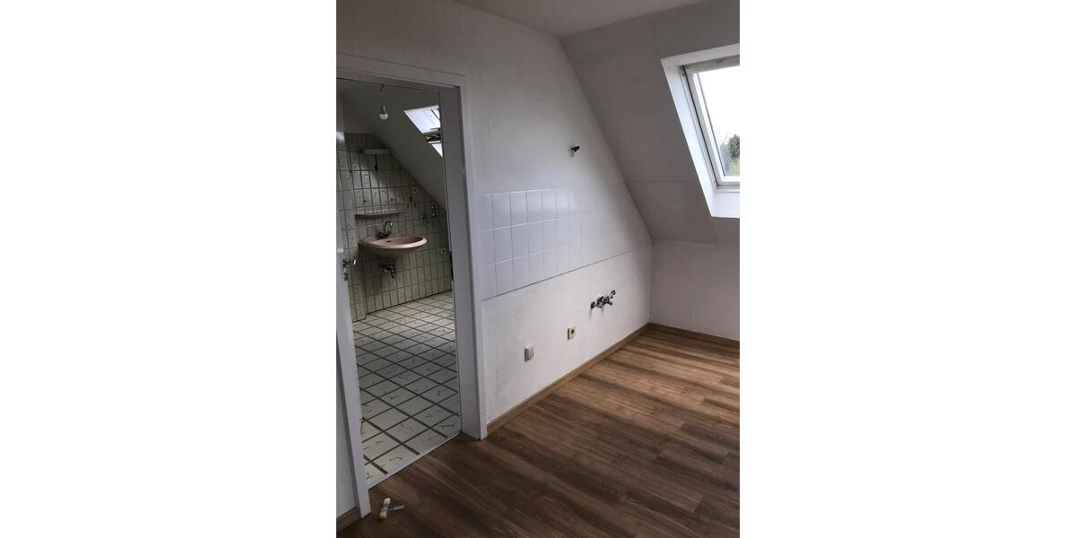 Dachgeschoßwohnung Dortmund Hörde - 1.5 Zimmer, 43 m&sup2;, 125.000&euro; | Angebot:26423526