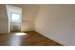 Dachgeschoßwohnung Essen Stadtbezirk IV - 2.5 Zimmer, 52 m&sup2;, 455&euro; | Angebot:25571579