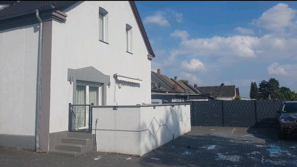 doppelhaushälfte mit Teraasse zu vermieten - Gladbeck Feldstraße 4 zimmer
