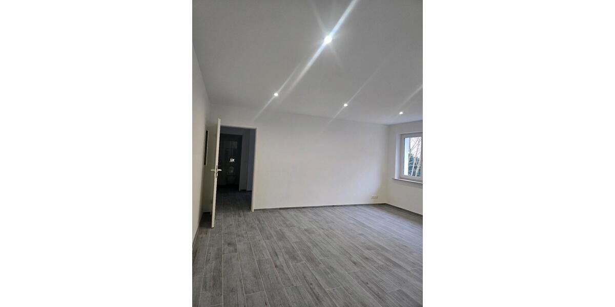 Gewerbeobjekt Essen Stadtbezirk III - 600&euro; | Angebot:26055022