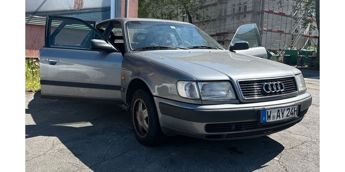 Audi 100 401.106 km 5.999 &euro; Wuppertal 42277