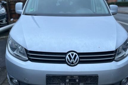 VW Caddy Maxi 189.000 km 11.490 &euro; Castrop Rauxel 44579