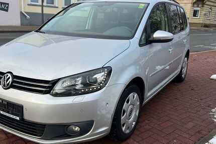 VW Touran 238.000 km 5.290 &euro; Recklinghausen 45657