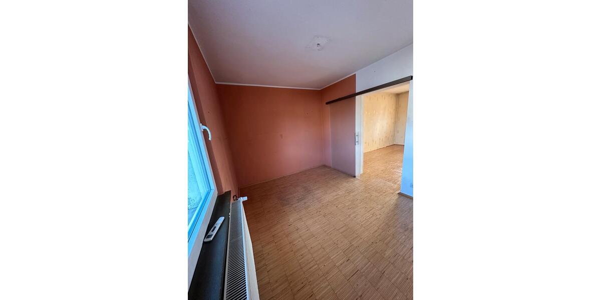 Etagenwohnung Dortmund Huckarde - 4 Zimmer, 100 m&sup2;, 1.100&euro; | Angebot:26139117