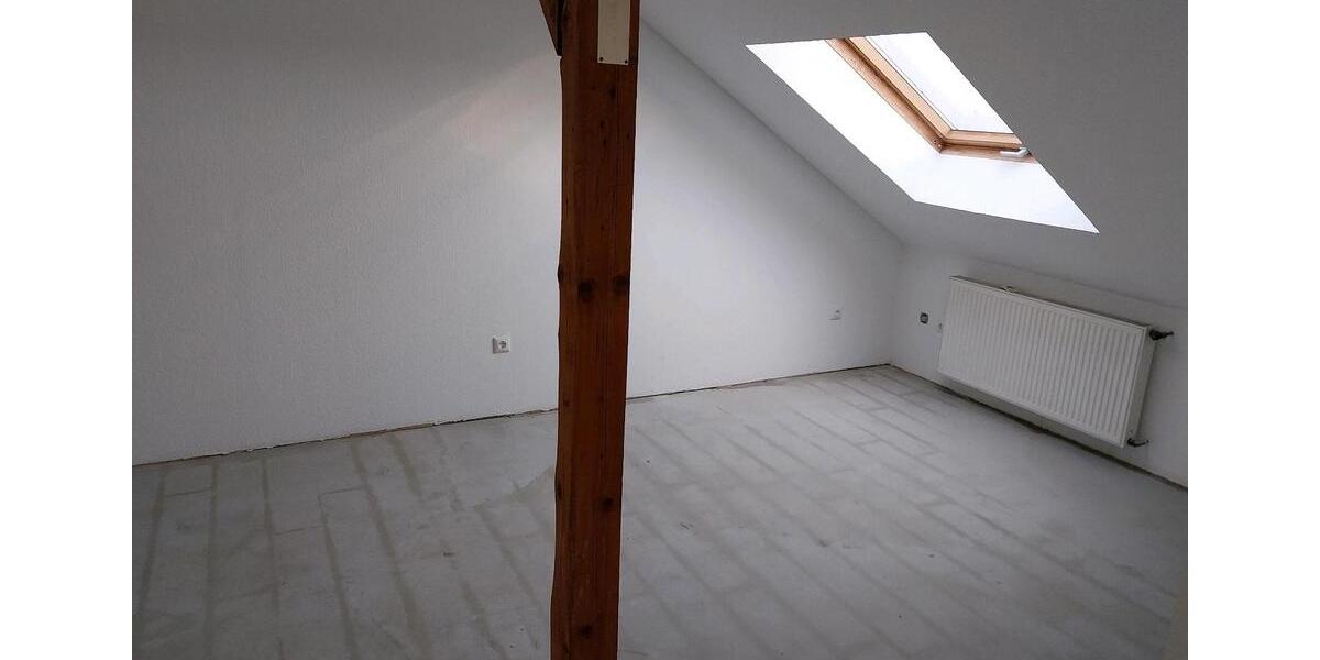 Dachgeschoßwohnung Dortmund Hombruch - 3 Zimmer, 62 m&sup2;, 560&euro; | Angebot:27586137