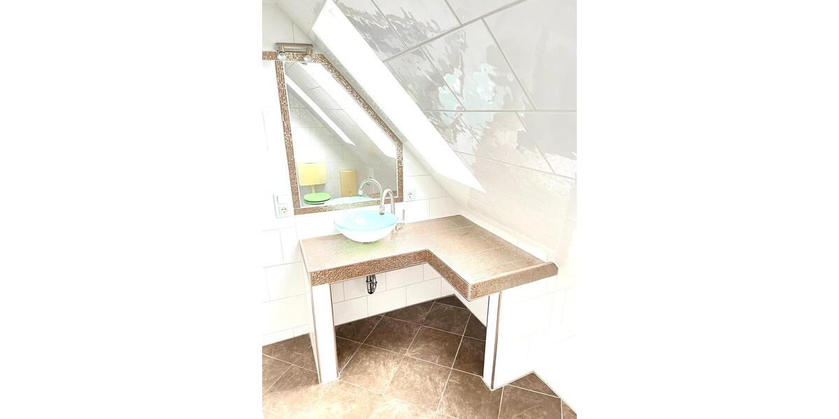 Dachgeschoßwohnung Hagen Hohenlimburg - 2.5 Zimmer, 45 m&sup2;, 390&euro; | Angebot:25987530