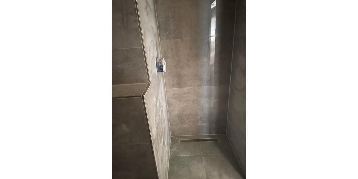 Kernsaniertes Einfamilien-Endhaus mit Garage 7 zimmer