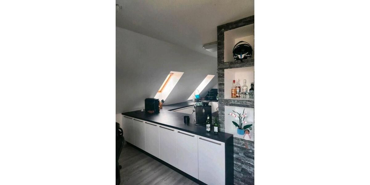 Dachgeschoßwohnung Dortmund Brackel - 3.5 Zimmer, 95 m&sup2;, 1.300&euro; | Angebot:26432429