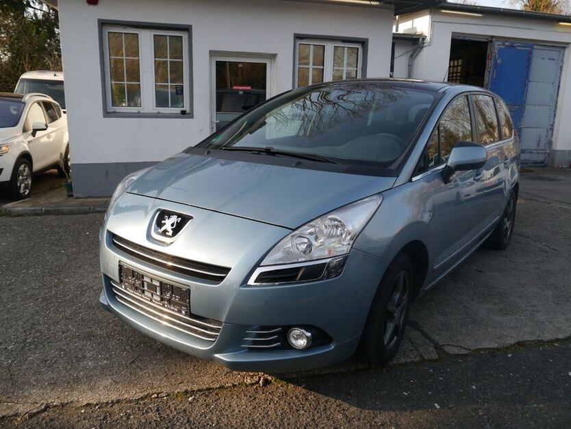 Peugeot 5008 70.000 km 5.600 € Wuppertal 42329