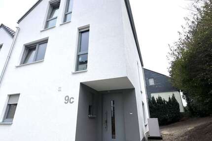 Haus zum Mieten in Wetter (Ruhr) 1.650 € 163 m²