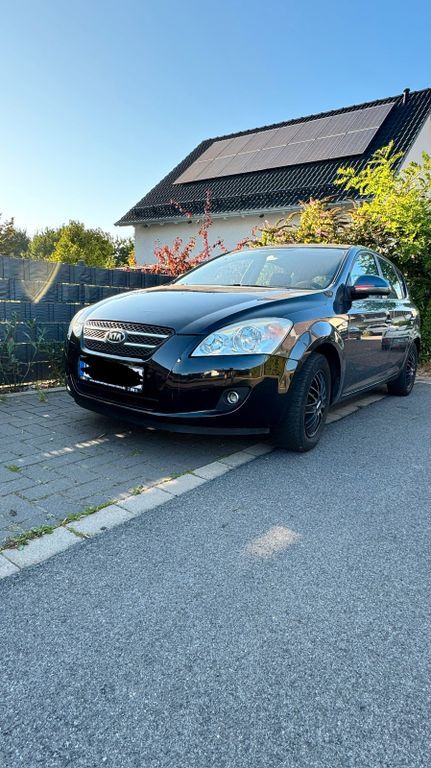 Kia ceed / Ceed 159.000 km 3.500 € Dortmund 44263