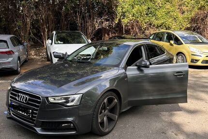 Audi A5 97.000 km 21.500 € Essen 45143